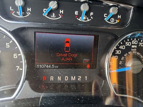 Used 2014 Ford F150 Lariat w/ Lariat Chrome Package image 7