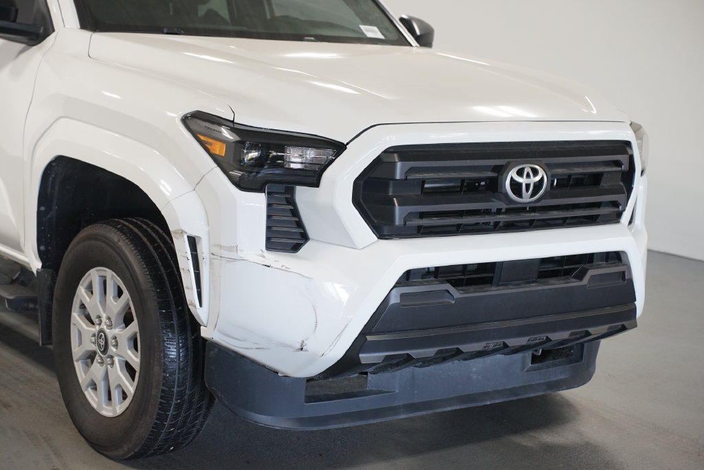 Used 2024 Toyota Tacoma SR RWD image 4