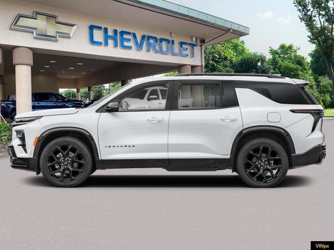 New 2026 Chevrolet Traverse RS w/ LPO, Floor Liner Package image 3