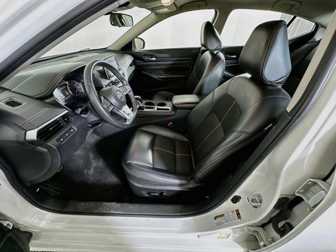 Used 2022 Nissan Altima 2.5 SR FWD image 13