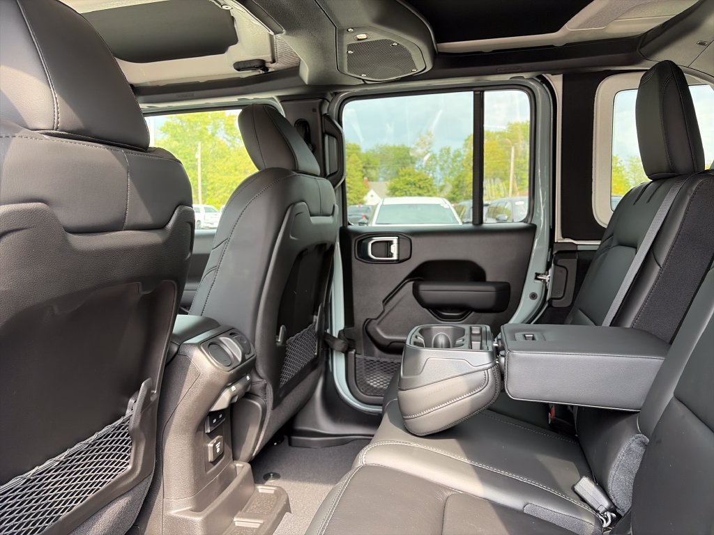New 2027 Jeep Wrangler Unlimited Rubicon 392 AWD/4WD image 32