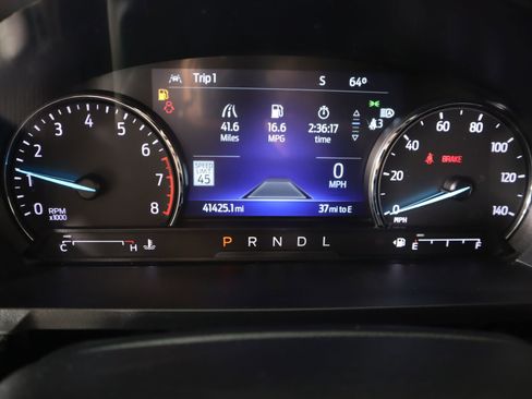 Used 2023 Ford Explorer ST-Line image 4