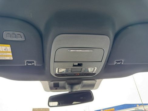 Used 2023 Ford F150 Lariat image 30