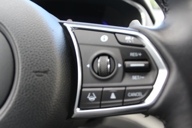 Used 2025 Acura MDX w/ Technology Package FWD image 40