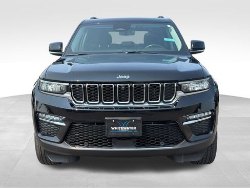 Used 2022 Jeep Grand Cherokee Limited w/ Luxury Tech Group II AWD/4WD image 28