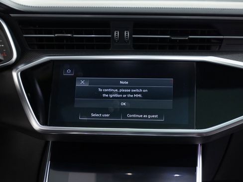 Used 2021 Audi RS 7 Sportback w/ Carbon Optic Package image 36