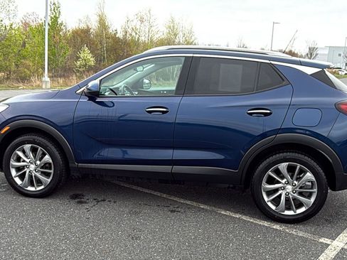 Used 2023 Buick Encore GX Essence w/ Experience Buick Package AWD/4WD image 12