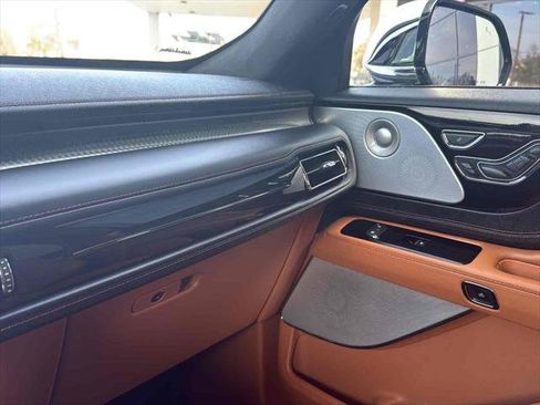 Used 2021 Lincoln Aviator Black Label w/ Dynamic Handling Package image 27