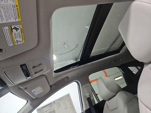 New 2026 Nissan Murano SL image 22