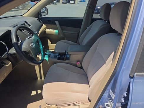 Used 2009 Toyota Highlander 2WD image 10