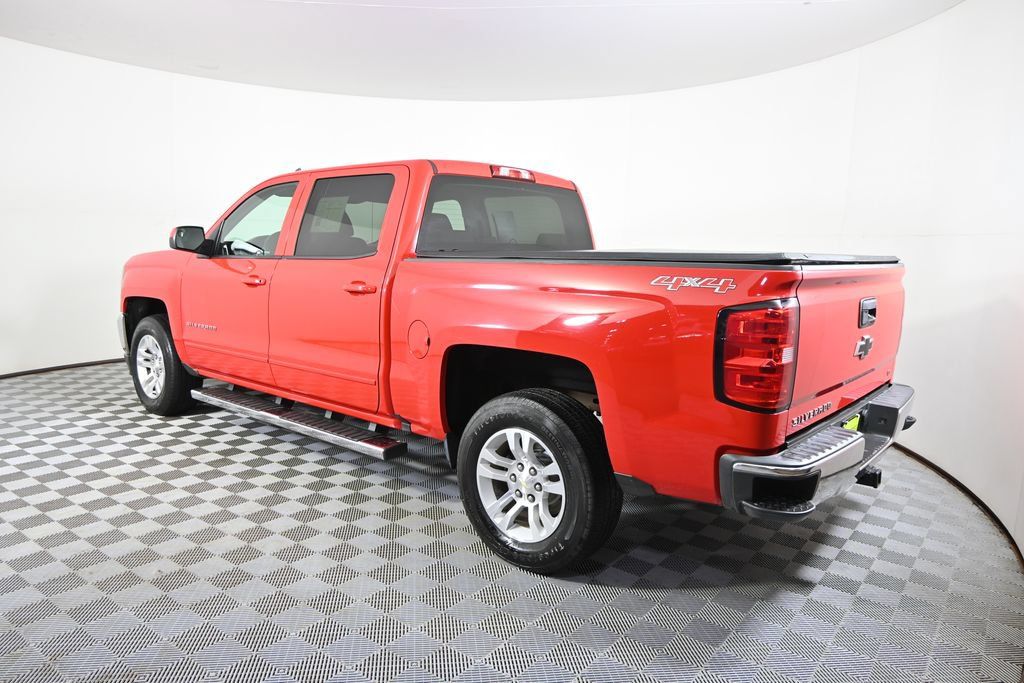 Used 2017 Chevrolet Silverado 1500 LT w/ All Star Edition AWD/4WD image 4