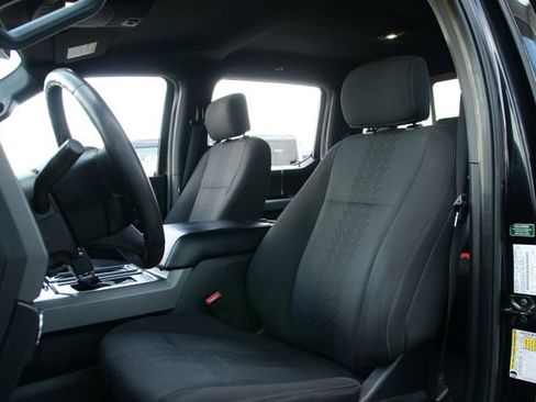 Used 2018 Ford F150 XLT w/ Equipment Group 302A Luxury image 18