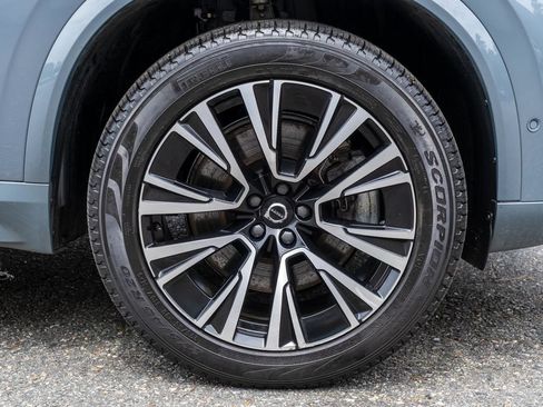 Used 2023 Volvo XC90 T8 Plus AWD/4WD image 31