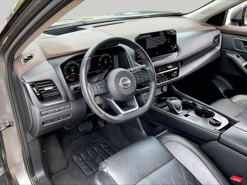 Used 2023 Nissan Rogue Platinum w/ Platinum Premium Package AWD/4WD image 17