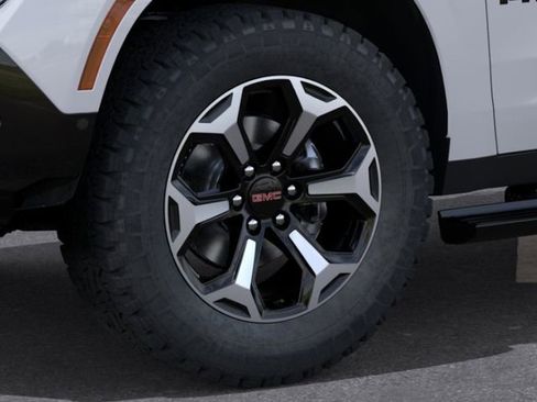New 2026 GMC Yukon AT4 image 9