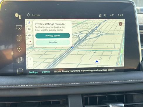 Used 2022 GMC Yukon AT4 image 25