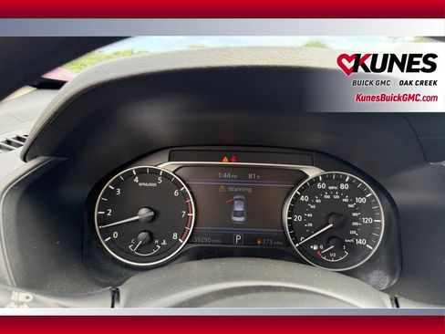 Used 2025 Nissan Altima 2.5 SV FWD image 21