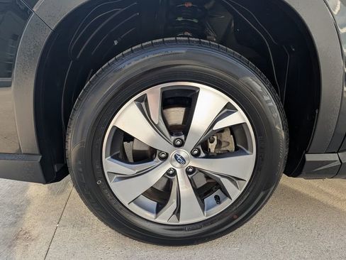 Used 2024 Subaru Ascent Premium w/ Convenience Package image 44