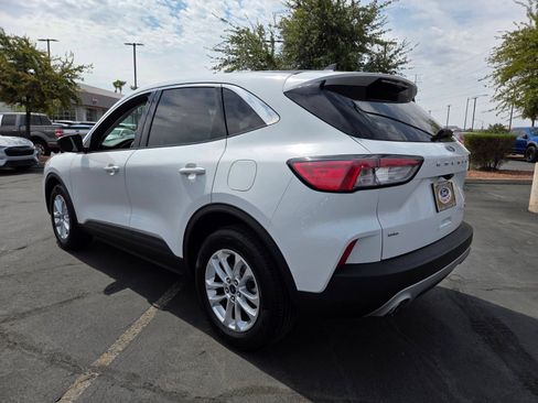 Certified 2022 Ford Escape SE FWD image 4