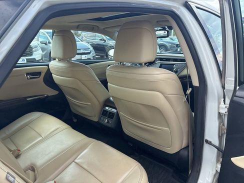 Used 2013 Toyota Avalon Limited FWD image 34