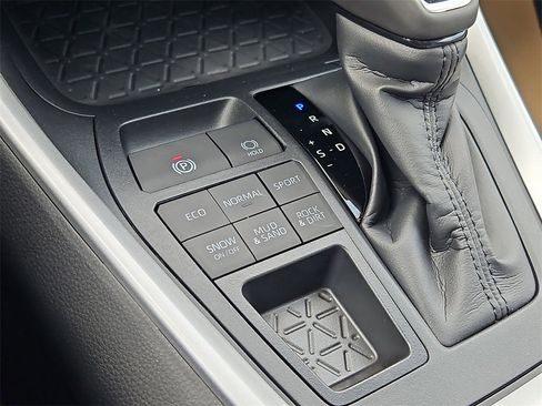 New 2025 Toyota RAV4 XLE Premium image 12