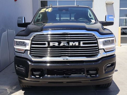 Used 2024 RAM 2500 Laramie w/ Safety Group AWD/4WD image 5