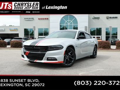 Used 2022 Dodge Charger SXT w/ Blacktop Package