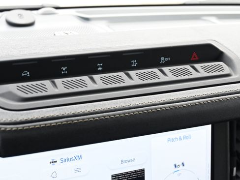 New 2025 Ford Bronco Badlands image 22