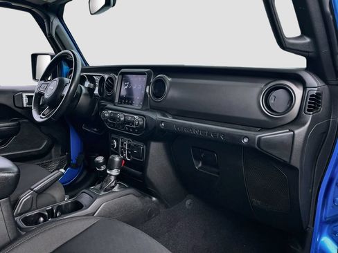 Used 2021 Jeep Wrangler Unlimited Sport AWD/4WD image 27