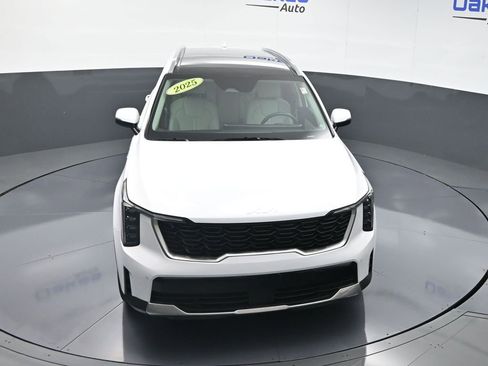 New 2025 Kia Sorento S w/ Panoramic Sunroof Package FWD image 45