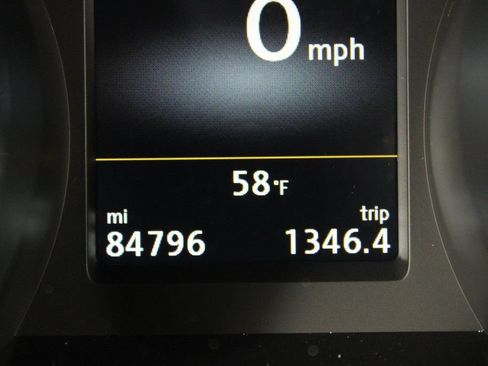 Used 2019 Volkswagen Passat 2.0T Wolfsburg w/ Wheels & Sunroof Package image 26