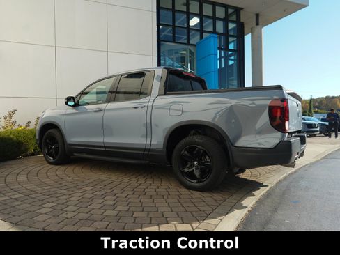 Used 2022 Honda Ridgeline Black Edition image 21