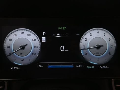 Certified 2024 Hyundai Elantra SEL FWD image 9