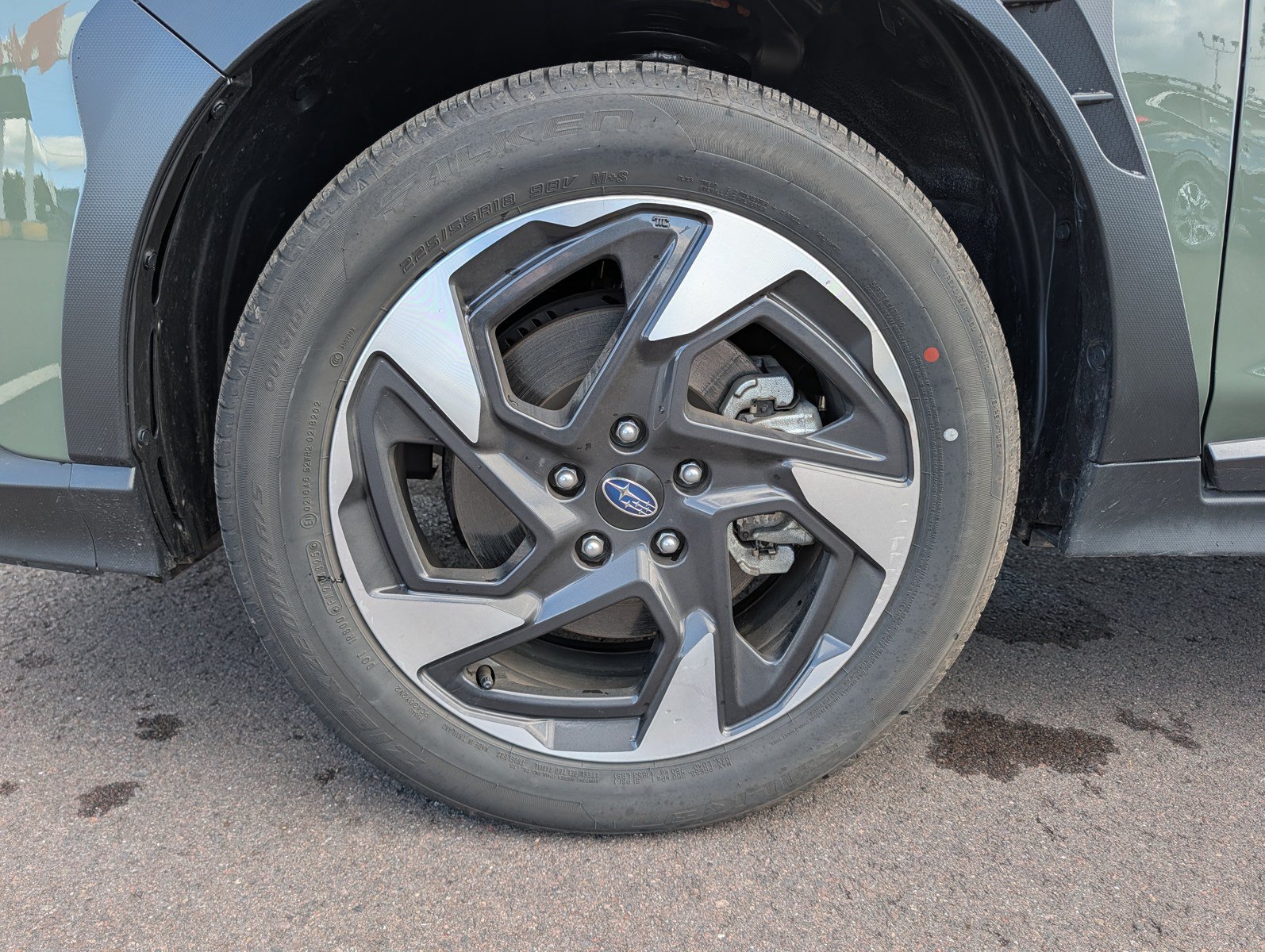 Certified 2026 Subaru Crosstrek 2.5i Limited w/ Crosstrek Mirror Package AWD/4WD image 15