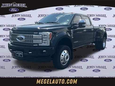 Used 2018 Ford F450 Platinum w/ Platinum Ultimate Package AWD/4WD image 1