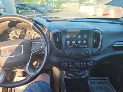Used 2022 GMC Terrain AT4 w/ Tech Package AWD/4WD image 12