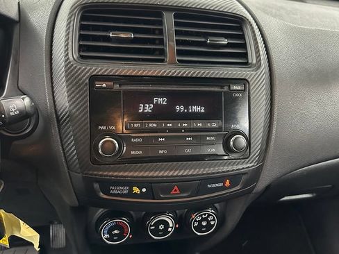 Used 2016 Mitsubishi Outlander Sport ES FWD image 18