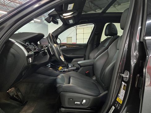 Used 2019 BMW X3 xDrive30i w/ Driving Assistance Package AWD/4WD image 10