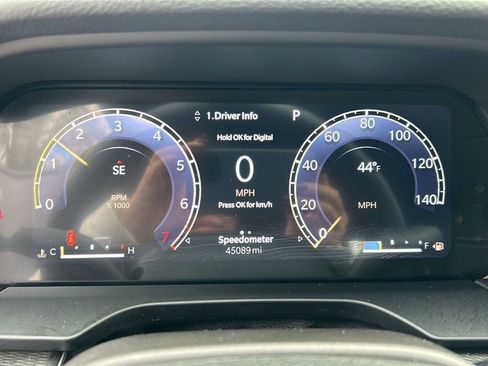 Used 2023 Jeep Grand Cherokee L Altitude image 13