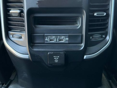 Used 2020 RAM 1500 Big Horn AWD/4WD image 14