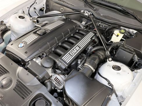 Used 2008 BMW Z4 3.0i RWD image 29