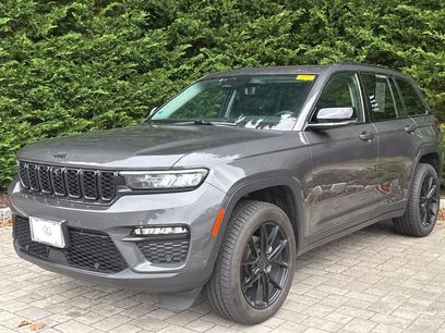 Used 2023 Jeep Grand Cherokee Limited w/ Luxury Tech Group II