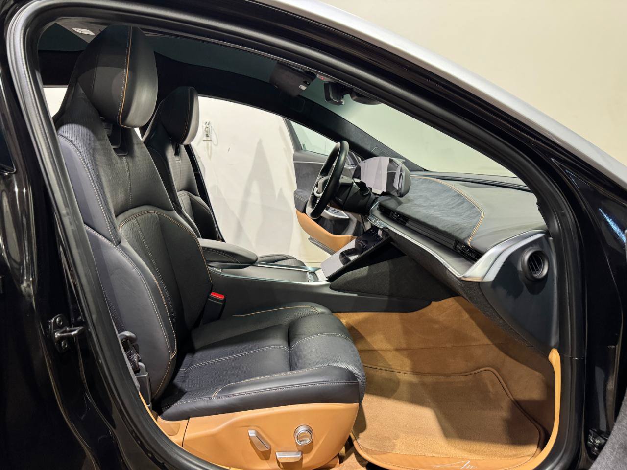 Used 2022 Lucid Air Grand Touring AWD/4WD image 12