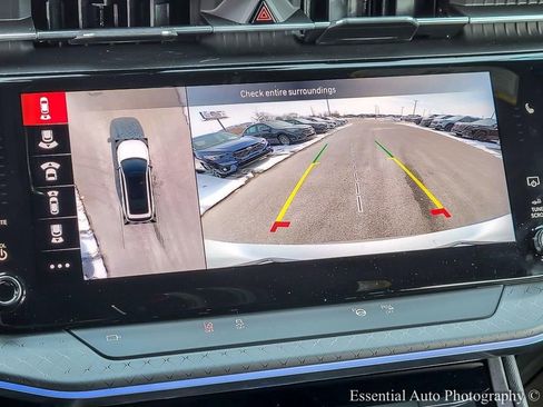 Used 2025 Jeep Wagoneer S Limited image 20