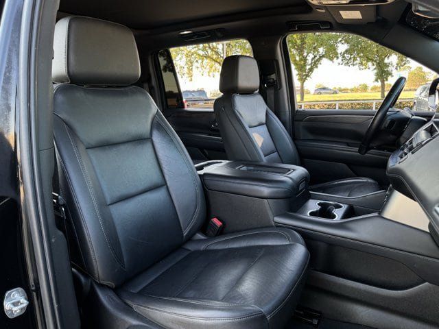 Used 2021 Chevrolet Suburban LT AWD/4WD image 32