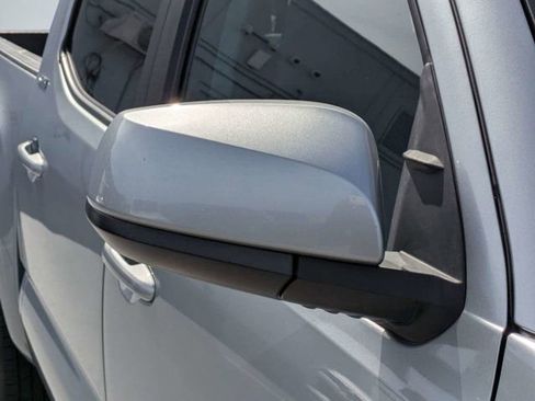 Used 2023 Toyota Tacoma SR5 RWD image 11