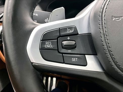 Used 2019 BMW 640i Gran Turismo xDrive w/ M Sport Package image 17