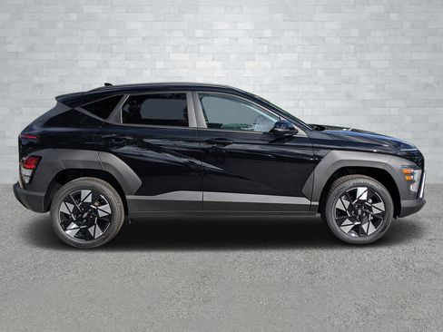 New 2025 Hyundai Kona SEL image 4