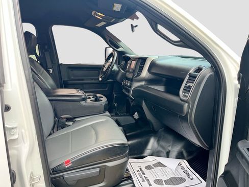 Used 2023 RAM 2500 Tradesman w/ Chrome Appearance Group AWD/4WD image 26