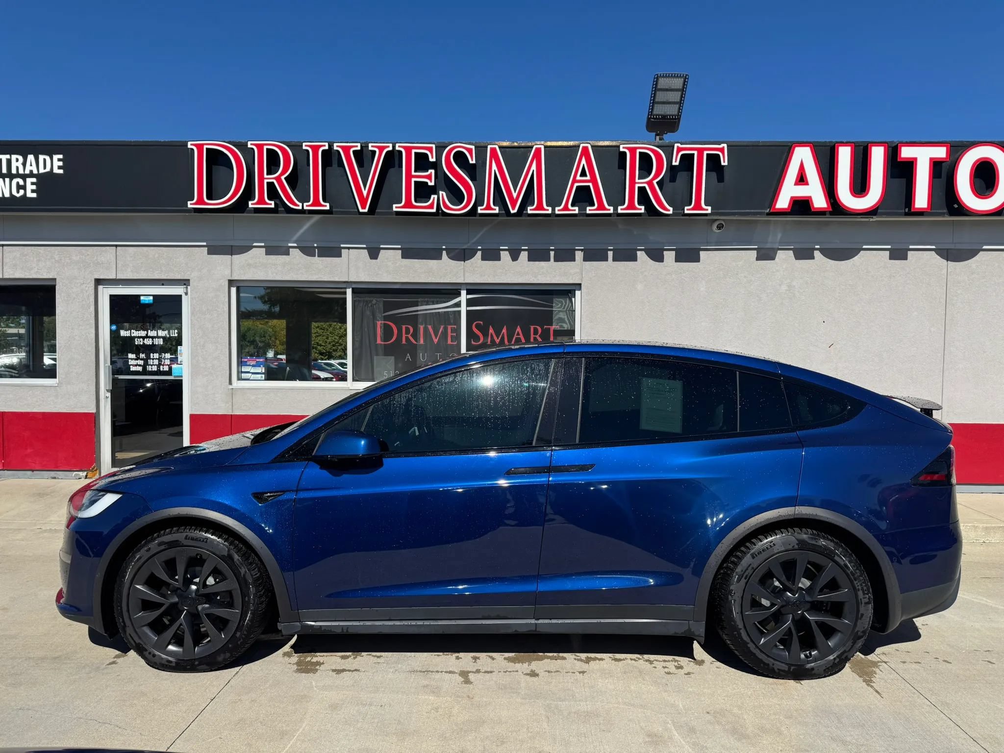 Used 2022 Tesla Model X Plaid AWD/4WD image 7